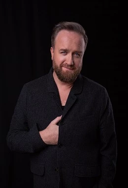 SZCZECIŃSKI SALON POEZJI. POEZJE KAZIMIERY IŁŁAKOWICZÓWNY, ANTONIEGO SŁONIMSKIEGO, LEOPOLDA STAFFA, JULIANA TUWIMA, BOLESŁAWA LEŚMIANA CZYTA BARTŁOMIEJ KASPRZYKOWSKI
